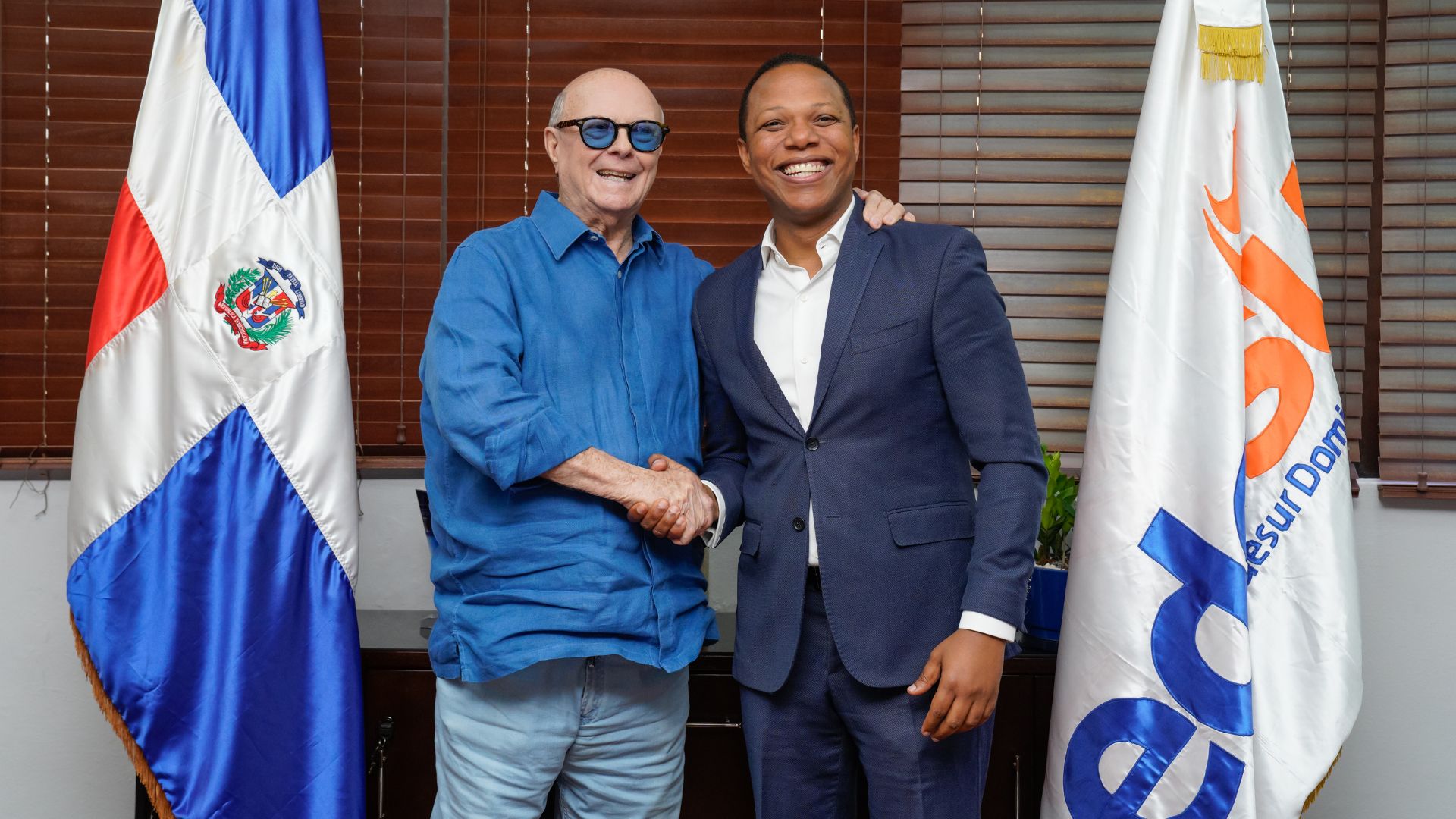 Expresidente Hipólito Mejía realiza visita de cortesía a Edesur Dominicana