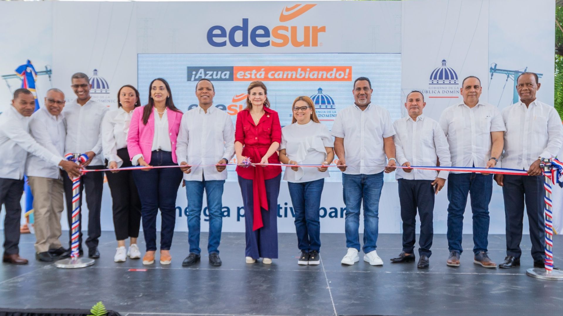 Edesur inaugura dos proyectos eléctricos en Azua; superan los RD$17 millones