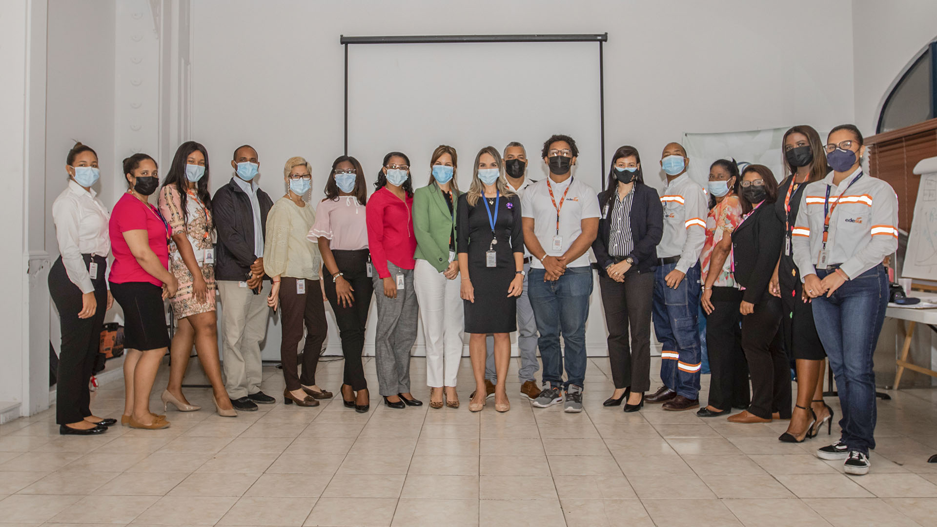 Gerencia de Comunicación y Medios imparte el taller "Fotografía Móvil"