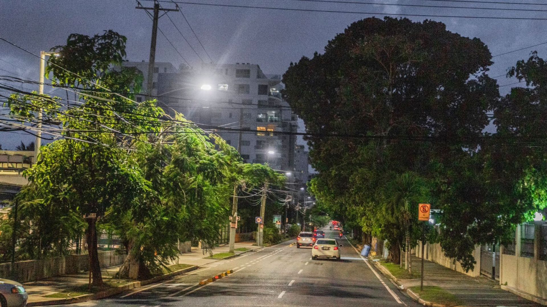 Actual administración de Edesur ha impactado su territorio con 128,610 luminarias, entre nuevas y reparadas