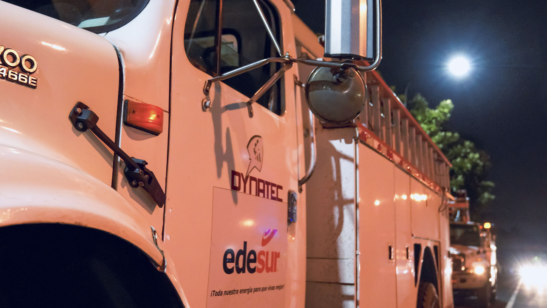 Edesur ilumina cuatro comunidades de la provincia Elías Piña