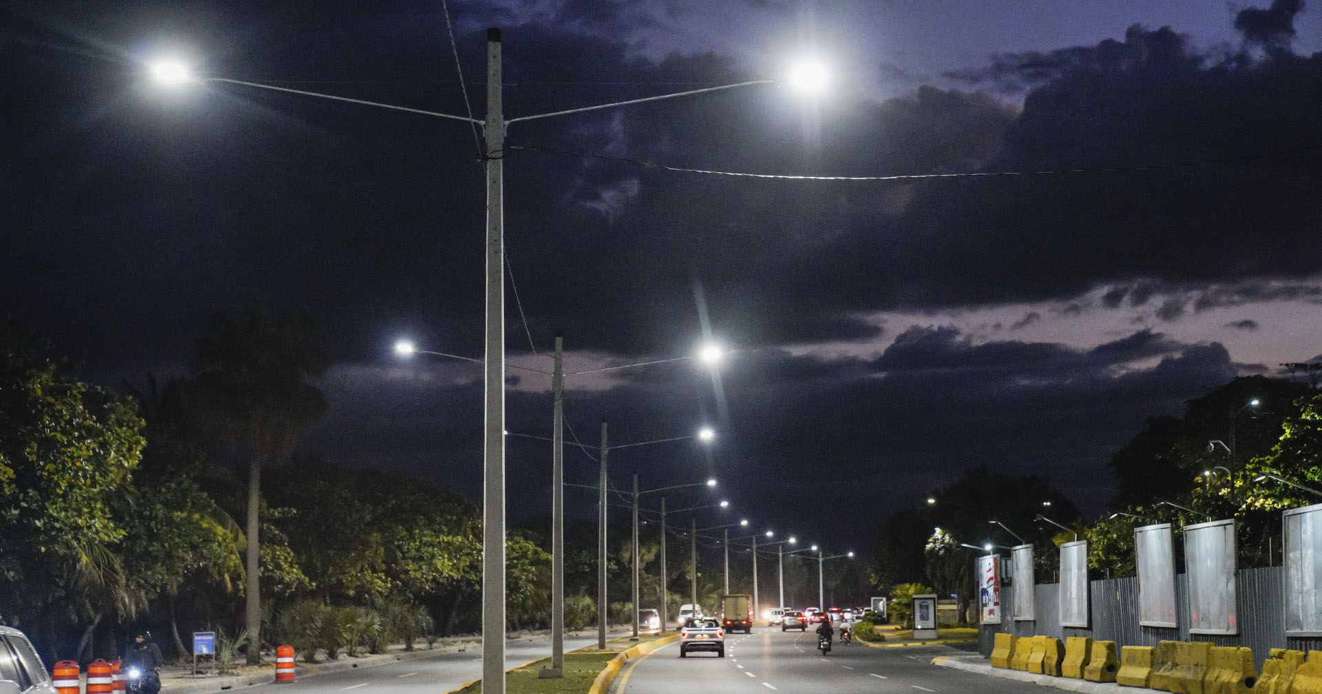 Edesur ilumina principales calles y avenidas del Distrito Nacional ...
