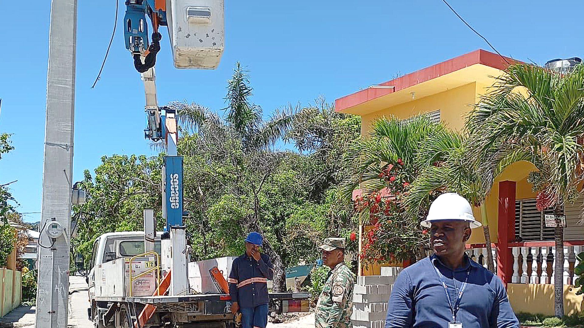 Edesur también desmantela conexiones ilegales en Barahona