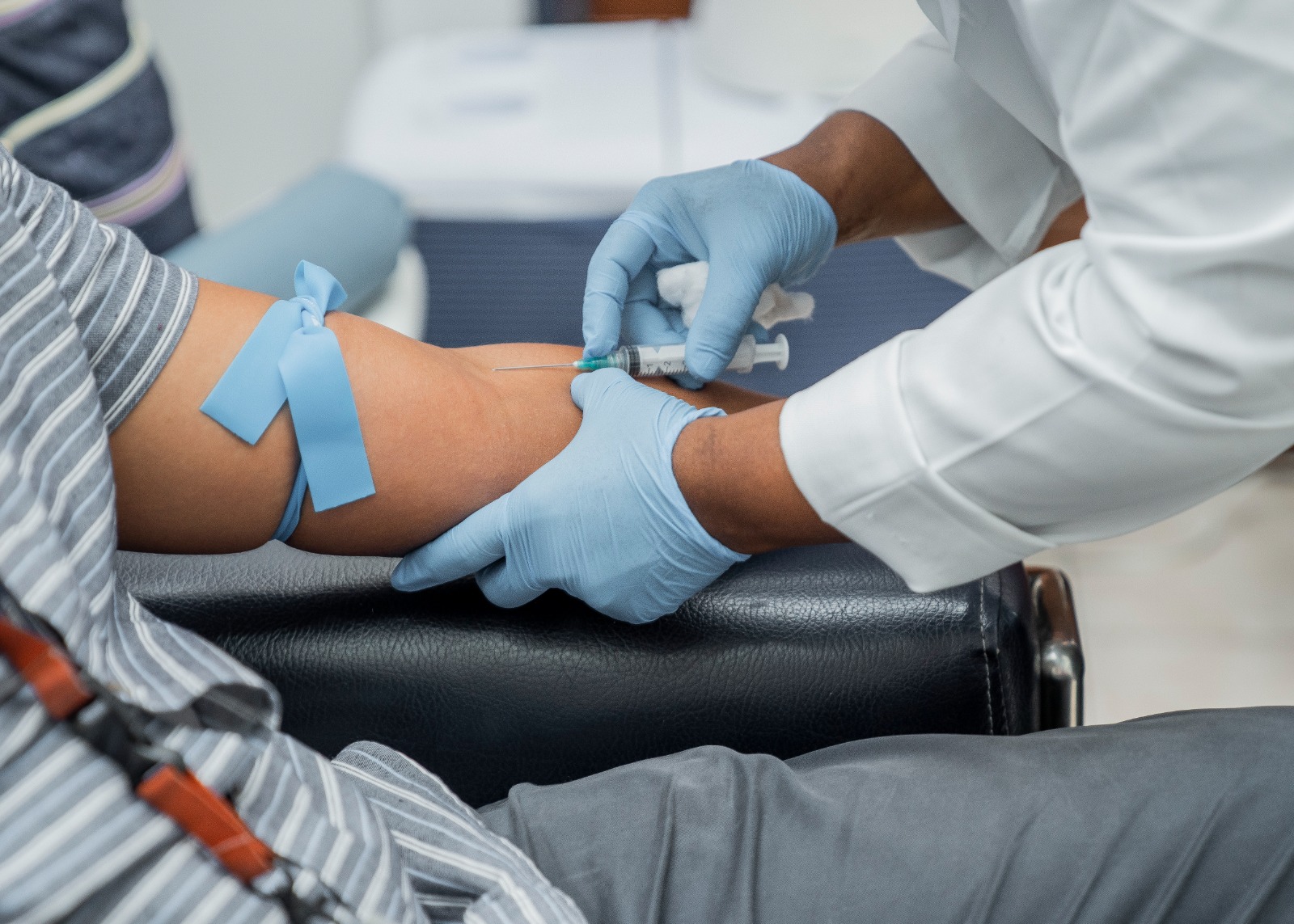 Edesur realiza jornada de donación de sangre en coordinación con la Cruz Roja Domincana