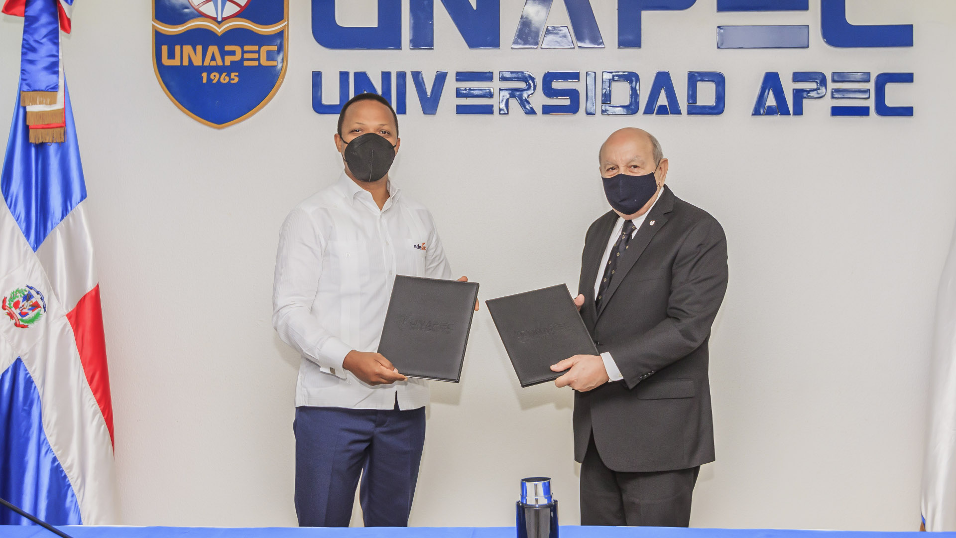 Edesur y Unapec firman convenio para desarrollar programas académicos y de responsabilidad social