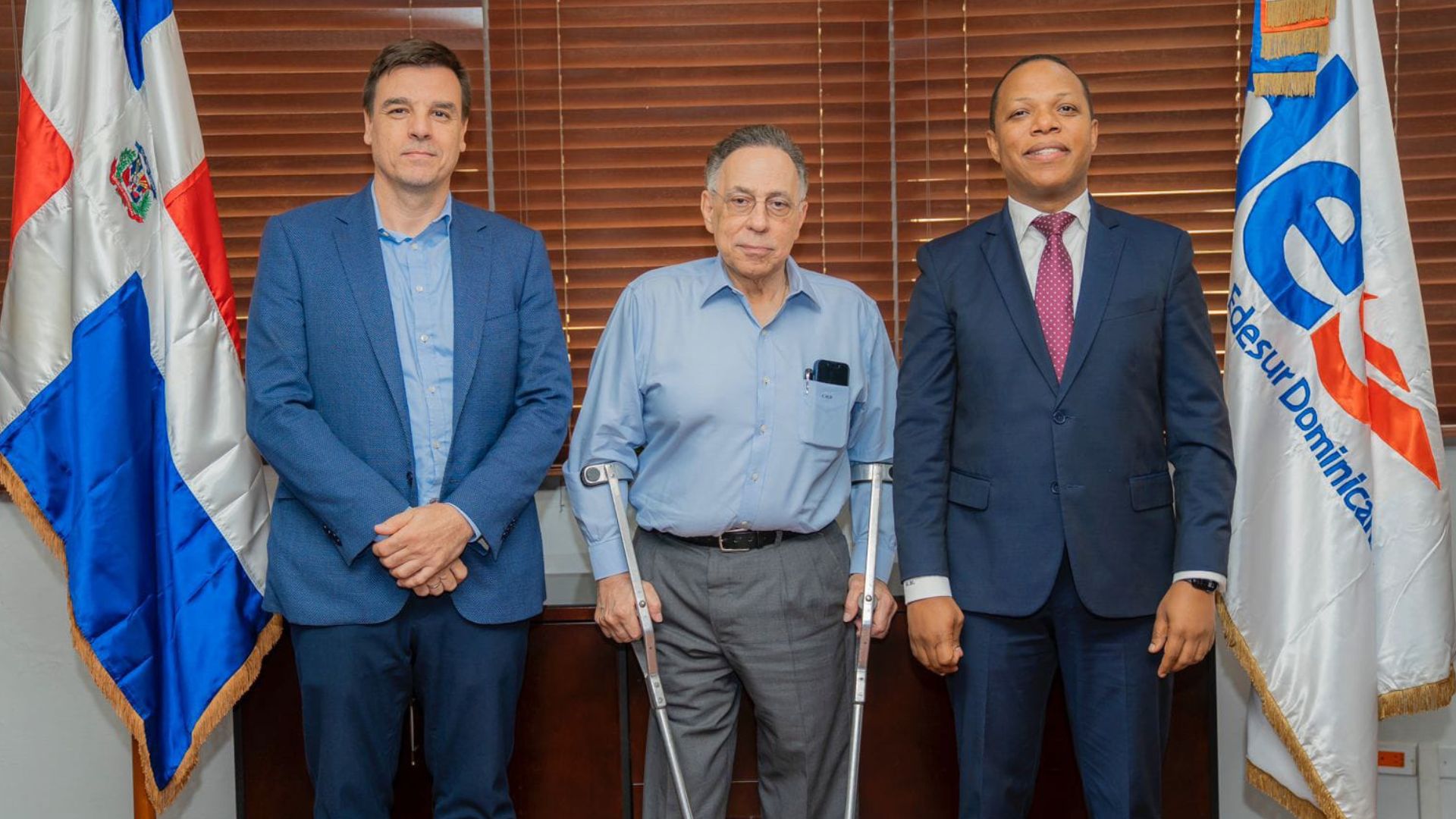 Presidente de CUED Celso Marranzini posesiona a nuevo Gerente General de Edesur Dominicana