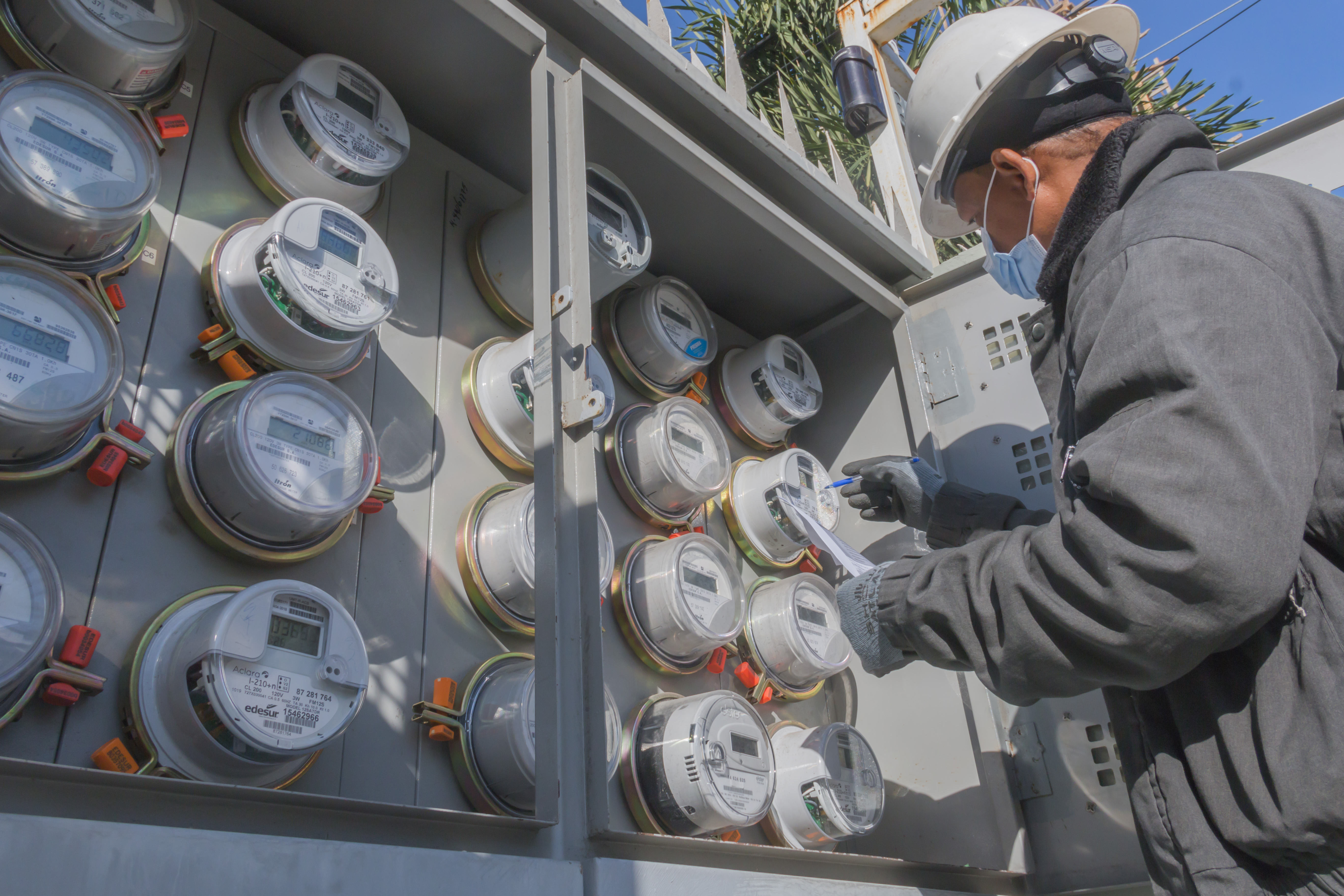 Aprende a leer tu medidor para controlar tu consumo eléctrico